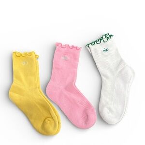 Alo Yoga Ruffle Lettuce Hem Socks One Size